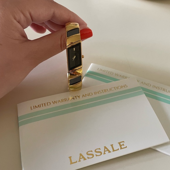 Seiko Lassale Watch - Picture 1 of 2